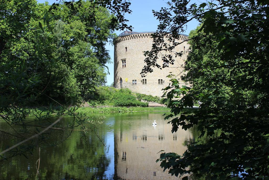 Ferienwohnungen Burg Im Zwinger Гослар Екстериор снимка